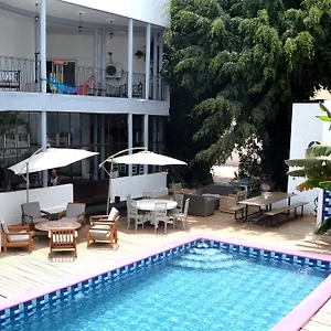 Quiksilver Boardriders Surf Camp Dakar